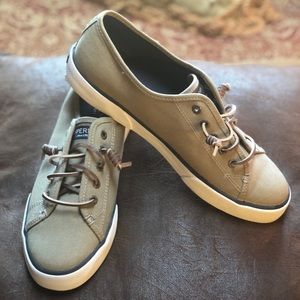 Sperry Topsider Tennis Shoes
